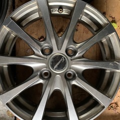 14アルミホイールの画像