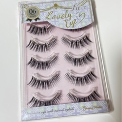 新品❤️ Lovely Eye 06 ブラックつけまつげ 10ペアの画像