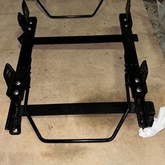 r34.35ローレル　フルバケシートレール助手席の画像