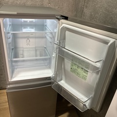 冷蔵庫　AQUA の画像