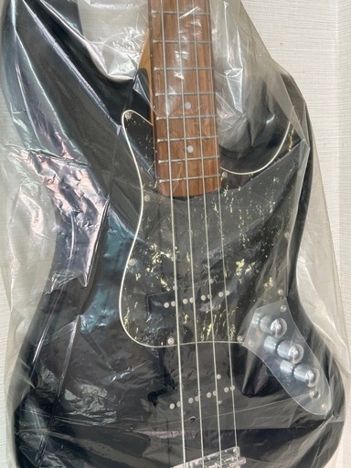 ベース新品未使用