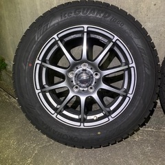 中古　スタッドレスタイヤ　ヨコハマ　205/60R16 2024年の画像