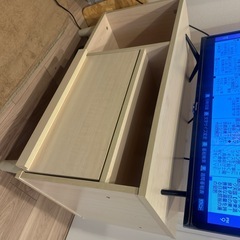 テレビ+テレビ台の画像