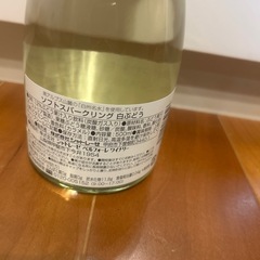 未開封　シャトレーゼ　ソフトスパークリング　白ぶどう　1本の画像