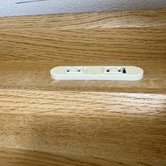 【無料】ライトブラウンのベッドフレーム＋マットレスセットの画像