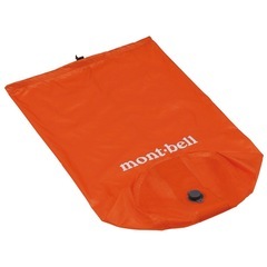 mont-bel キャンプマットの画像