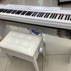 電子ピアノ　YAMAHA　P-125　イス付の画像