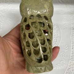 フクロウ　透かし彫り？　の画像