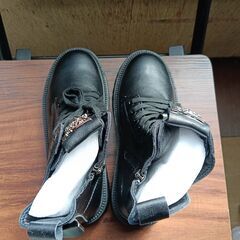 新品 22cm レディース ブーツ ブラック 厚底 シューズ サイドゴア 識別番号:【B146-S】の画像