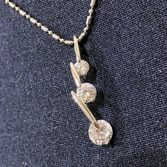 ネックレス 3連ペンダント　の画像