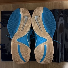 バッシュ 26.5cmの画像