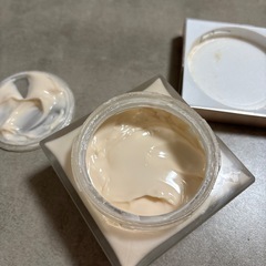 シャネルボディークリームの画像