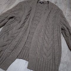 ユニクロ　レディース　美品　カーディガン　冬物　の画像