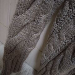 ユニクロ　レディース　美品　カーディガン　冬物　の画像