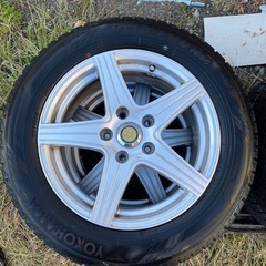 雪タイヤ205／60R16 Yokohama の画像