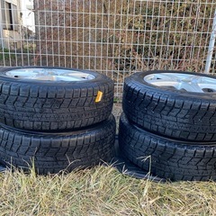 雪タイヤ205／60R16 Yokohama の画像