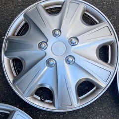 15インチホイールキャップ4枚セット中古の画像