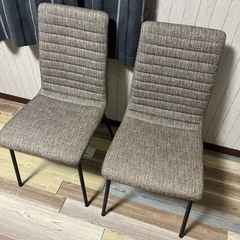 (セット売り)テーブル　椅子2つの画像