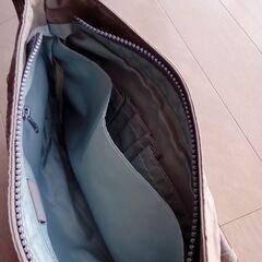 ショルダーバッグ (キプリング)の画像