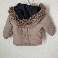 80サイズ服の画像