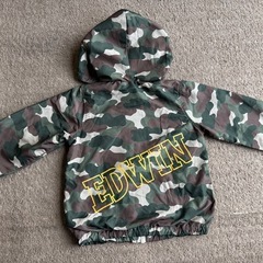 EDWIN 迷彩柄 アウター 90cmの画像