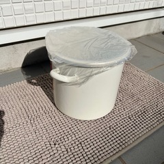 新品未使用　　ホーロー6リットル　20センチの画像