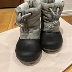 子ども　スノーブーツ　の画像