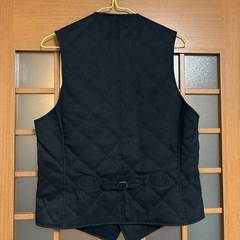 キルティングベストの画像
