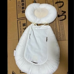 【配達はご相談】コンビ　ネムリラ　電動ハイローチェアの画像