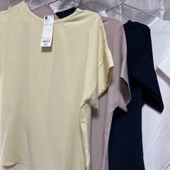 【断捨離中】GU/ドレープTブラウス/Sサイズの画像
