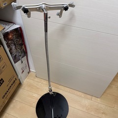 モニタスタンドの画像