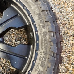 33X12.50R20LT FUELオフロード用 20インチ ホイールセットの画像