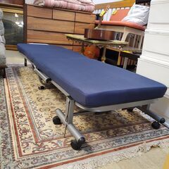 セミシングル 折りたたみベッド ネイビー■全長189cm×幅65cm×高さ30cm■近隣配送無料 買取帝国 朝霞店の画像