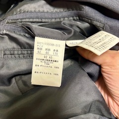 メンズスーツ(グレー)の画像