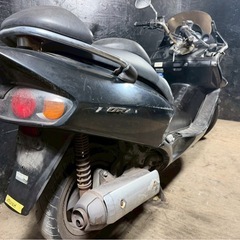 ★支払い総額3.3万円★関東圏内即日配送可能！ホンダ フォルツァ250 MF06 激安ビッグ入荷しました♪バッテリー新品！サイスタ付き！の画像