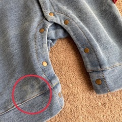 デニムロンパース 80cmの画像