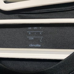 💛adidas アディダスTシャツ男女兼用の画像