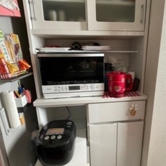冷蔵庫　洗濯機　食器棚など生活用家具、家電一式の画像