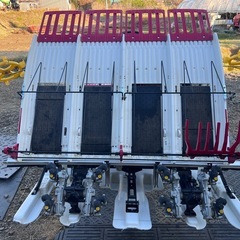 ヤンマー　田植え機　YR4Jの画像