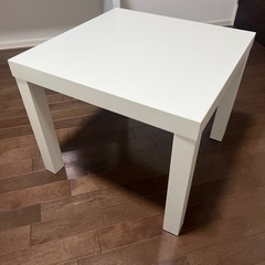 IKEA テーブル ラック LACKの画像