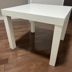 IKEA テーブル ラック LACKの画像