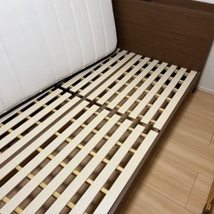 ニトリ ダブルベッド マットレスの画像