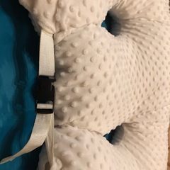 ツインズピロー　　　双子用授乳クッションの画像