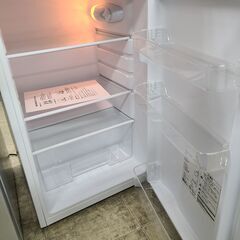 J1831【リユースのサカイ柏店】maxzen　マクスゼン　2ドア冷蔵庫　JR118ML01WH　右開き　2021年製　クリーニング済みの画像