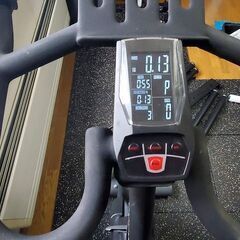 中古 STEADY スピンバイク Pro ST142 ハイエンドモデル エアロバイク フィットネスバイク 家庭用 定価54,990円 札幌 東米里の画像