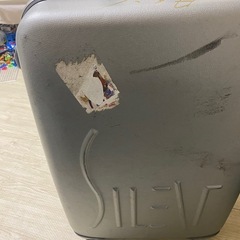 スーツケースの画像