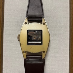 腕時計型　掛け時計の画像