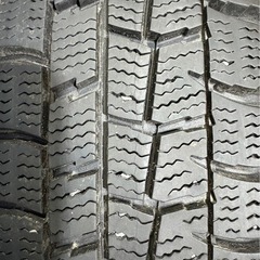 スタッドレスタイヤ155/65R14アルミホイール付4本セットの画像