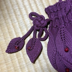 新品未使用ニットバッグ編みバッグの画像