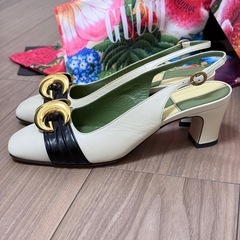 GUCCI ストラップシューズ　グッチ スリッポン "ダブリンブルー　サンダルの画像